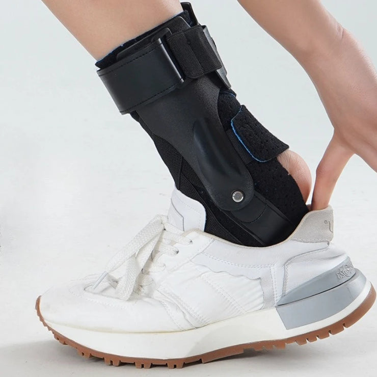 Ankle Brace for Sprained Ankle Support with Side Stabilizers for Men Women Ankle Splint Stabilizer Recovery Tendonitis Health